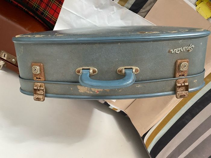 Suitcase - vintage