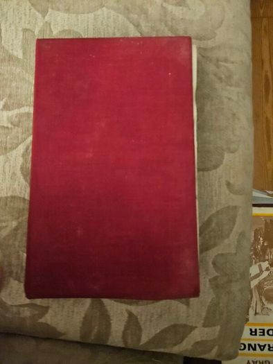 The New Era Grammer Of Modern Irish. By The Rev Gerald O' Nolan. Professor Of Irish  St Patrick's Maynooth.  First Edition 1934 Hardback With Dustjacket In Fair Condition.  See Photos For Same.