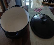 Large family size earthenware casserole dish