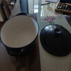 Large family size earthenware casserole dish