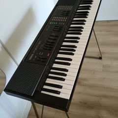 Yamaha PSR-31 Vintage Synth