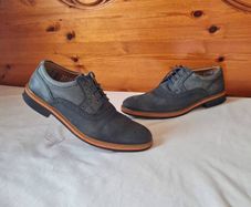 clarks atles brougues Size 11 eu 46 blue suade Tiny bit of fading Overall in good condition