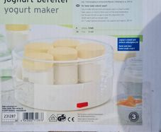 yoghurt maker