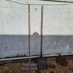 shovel and brush