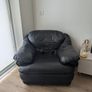 Black Leather 3 seat   1 Image 2