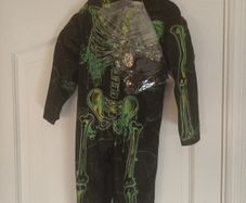 Costume