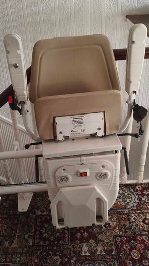 Curved Infinity Stairlift