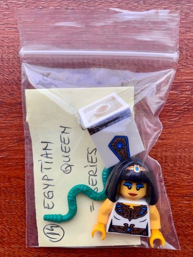 Lego minifigure Egyptian Queen - Series 5 (2011)