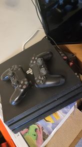 Ps4 pro 1TB