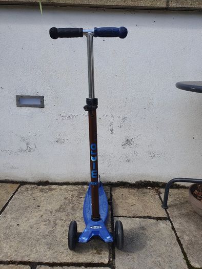 Micro Scooter