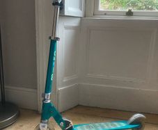 Micro Sprite Scooter (Aqua)