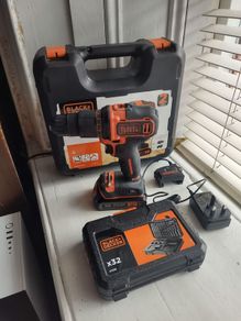 2 speed hammer drill with the set of drill bits
