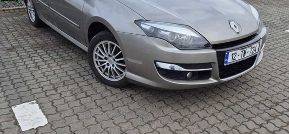 2012 Renault Laguna