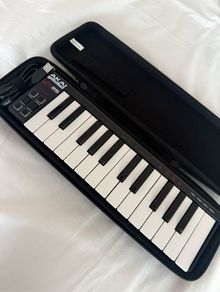 Midi Akai Lpk25