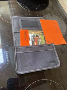 Seat Arona original manual plus folder
