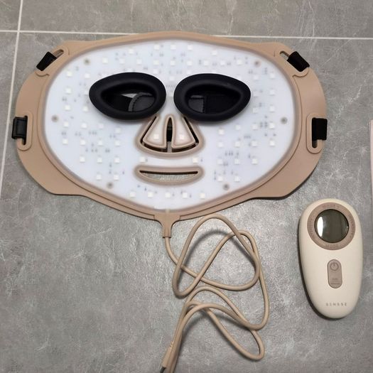 Sensse Elite 8 light LED face mask