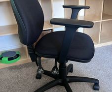 Ergonomic Office Chair with Adjustable Armrests & Backrest  Great Condition