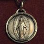 Vintage Virgin Mary Necklace Image 2