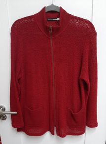 Italian zip cardi size 22