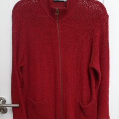 Italian zip cardi size 22
