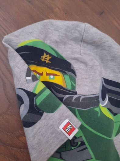Lego boys hat 4-8 years like new