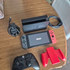 Nintendo switch + Extra controller