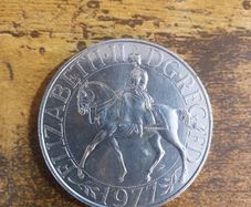 1977 Great Britain 25 Pence Silver Jubilee Elizabeth II Commemorative Coin, free standard postage