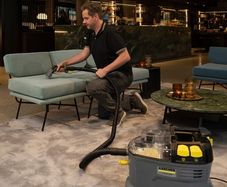 Karcher Pro Puzzi 8/1 - Immaculate Condition, Barely Used