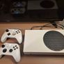XBOX Series S 500gb, 2 controllers Image 3