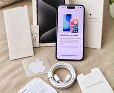 Apple iPhone 15pro unlocked 128g