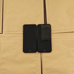 Job Lot of 2x Apple iPhone 7 (Matte Black) - Spares & Repairs - Parts Bundle