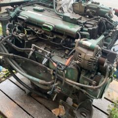 Volvo 220D engine
