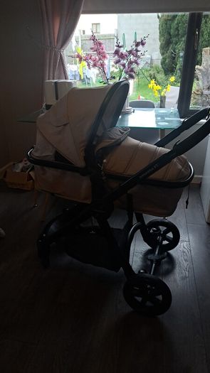 Panorama XTi by Babylo 2-in-1 Travel System with EnfaSafe i-Size R129 Car Seat