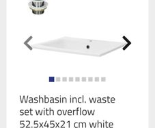 Bathroom sink