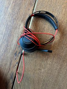 working headphone