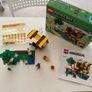 Lego Minecraft 21241 The Bee Cottage Image 3