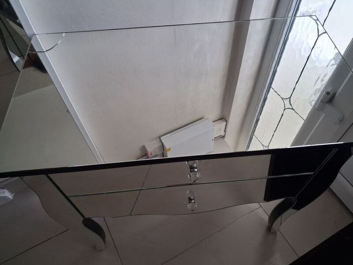 mirrored table