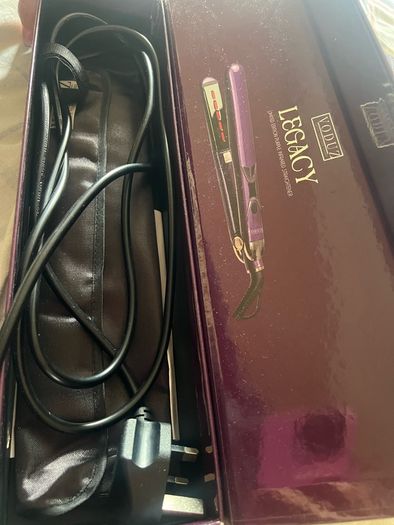 VODUZ hair straightener