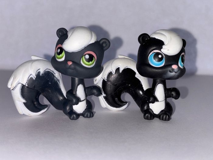 littlest pet shop (LPS) Skunk bundle!