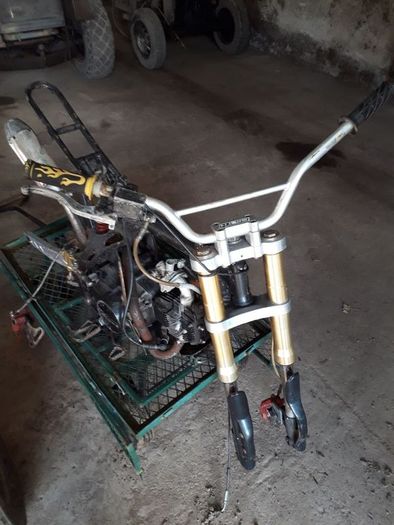 Honda cr 100