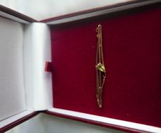 Vintage Edwardian 9ct Gold Bar Brooch With Ametyst 1.7g And Box