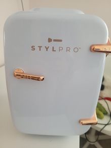 StlyPro Cosmetic Fridge