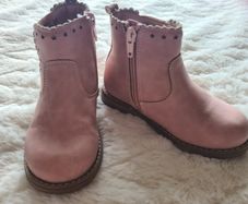 girls pink boots