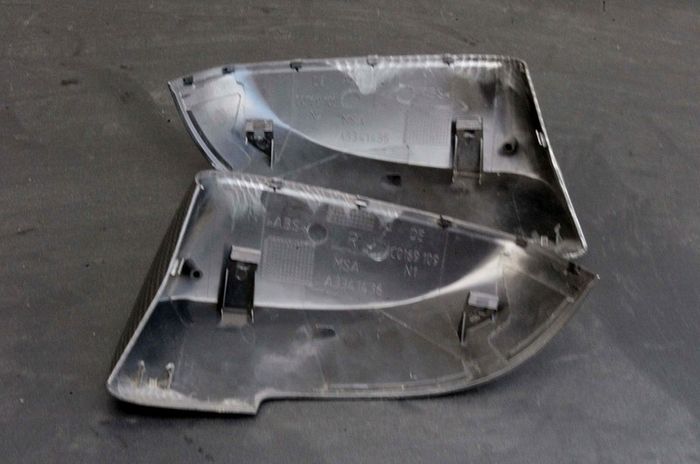 BMW F10/F11  LCI mirror caps