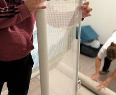 Retractable gate