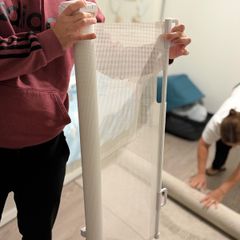 Retractable gate