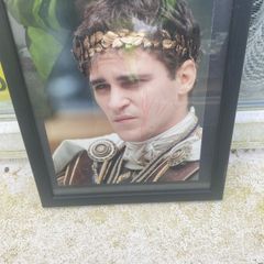 autograph picture Joaquin phoenix free postage