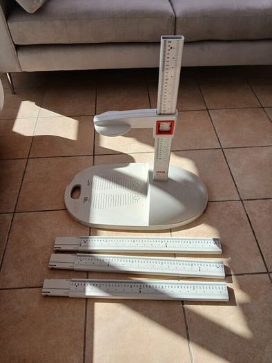 Measuring stand