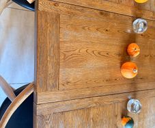Extendable kitchen table