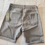 Shorts approx 14 y brand new Image 3